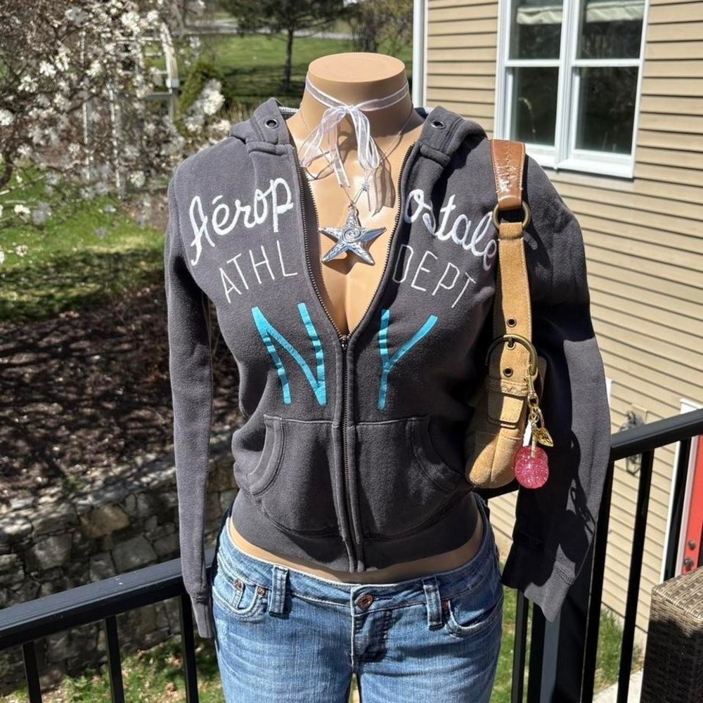 y2k 2000s aeropostale ny spellout zip fitted zip hoodie